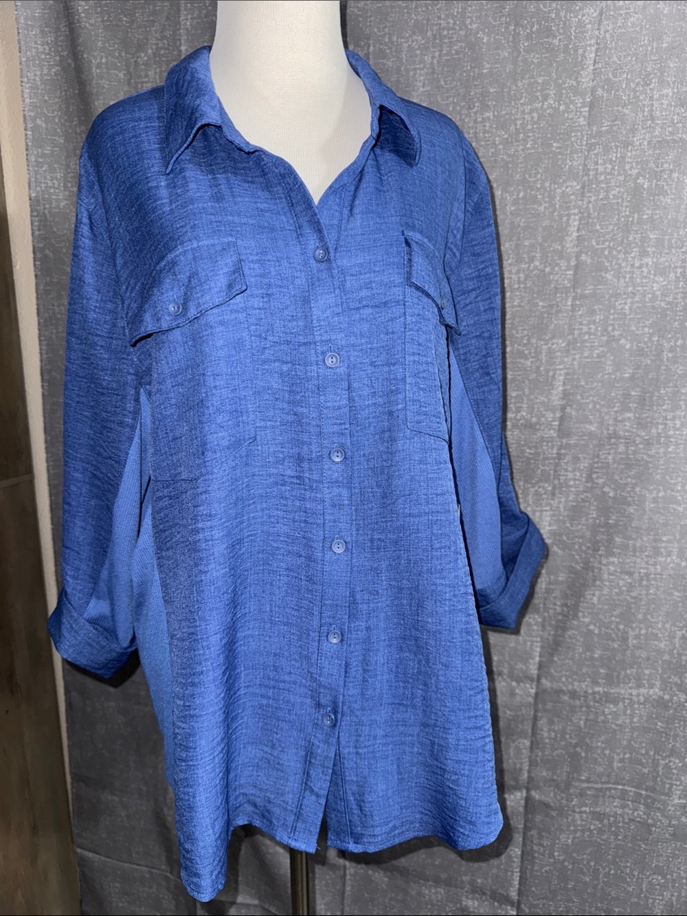 Casual Textured Blue Button-Up Shirt